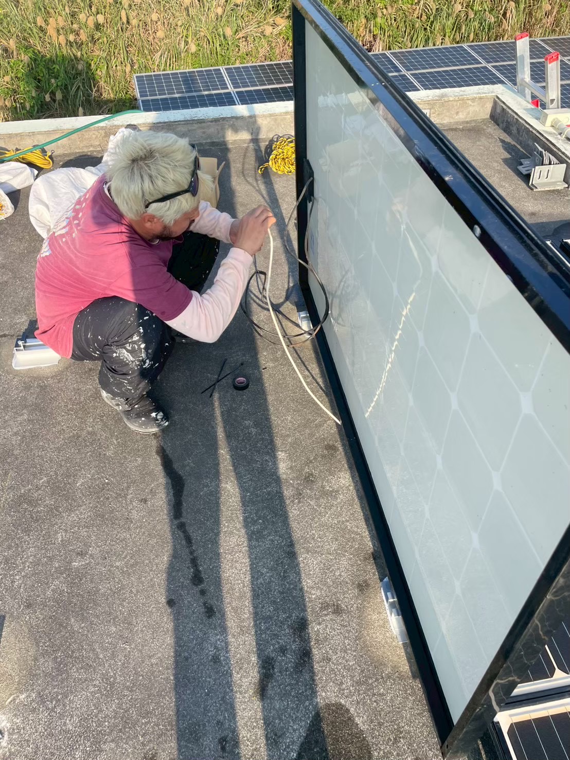 パネル取り付け・発電復旧作業