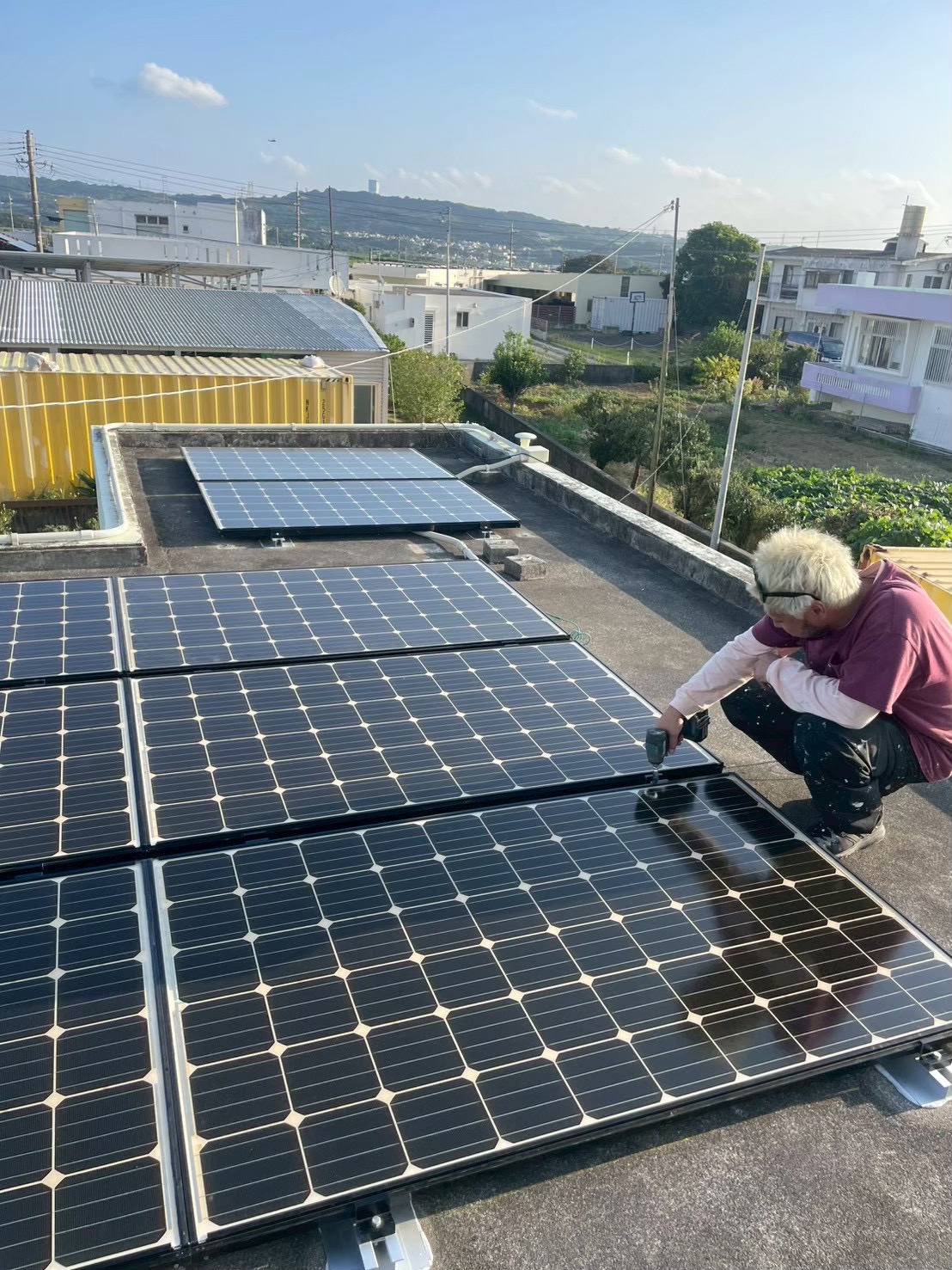 パネル取り付け・発電復旧作業