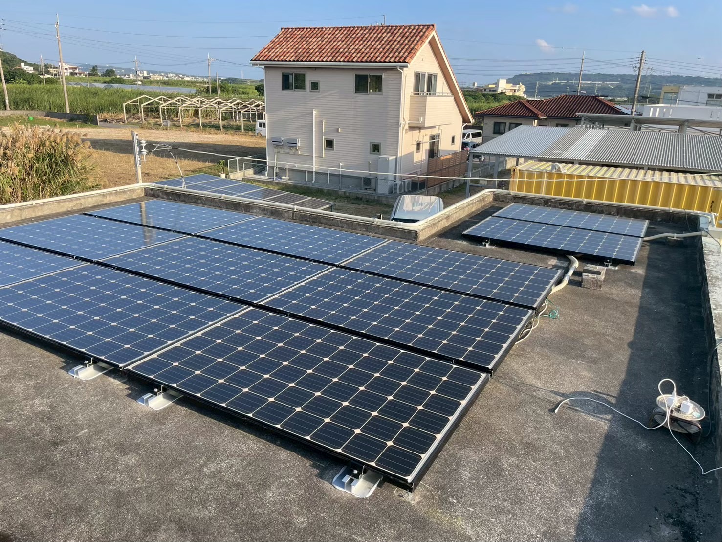 糸満市/T様邸　既設太陽光パネル架台取替工事