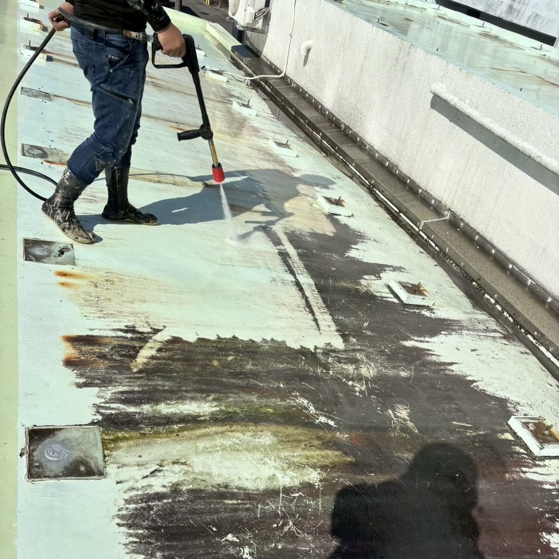 床面洗浄・部分補修